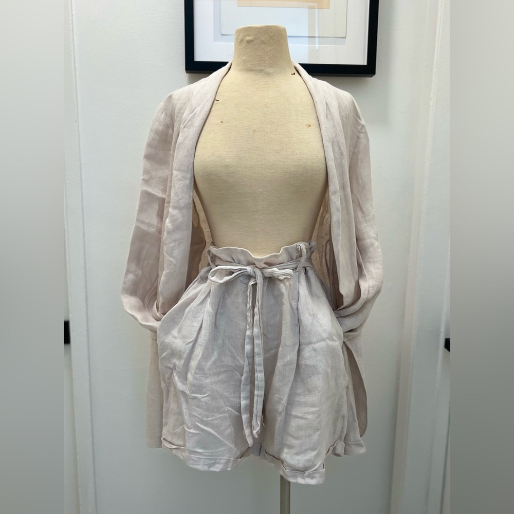 Elegant Women’s 100 percent Linen Cream SET Blazer and Shorts